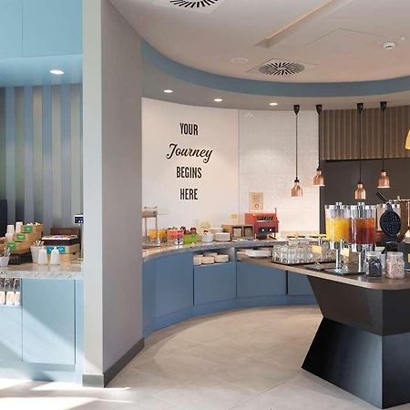 Hotel Hampton By Hilton Krakow Airport Balice Exterior foto