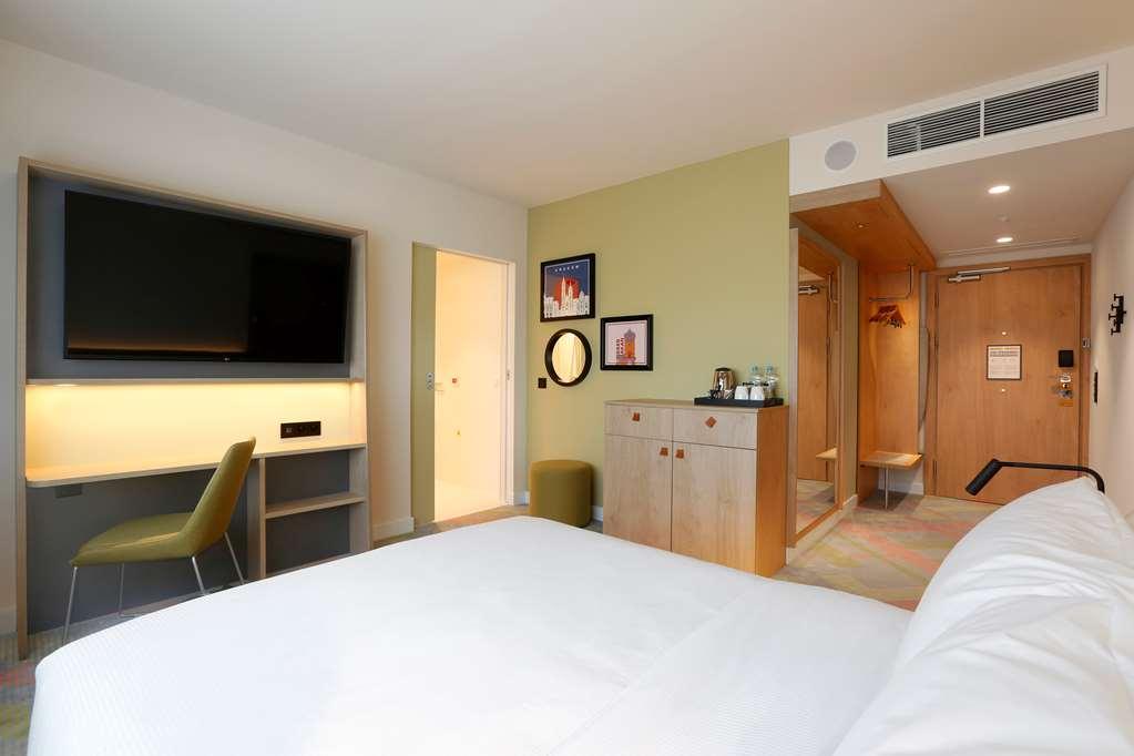 Hotel Hampton By Hilton Krakow Airport Balice Habitación foto