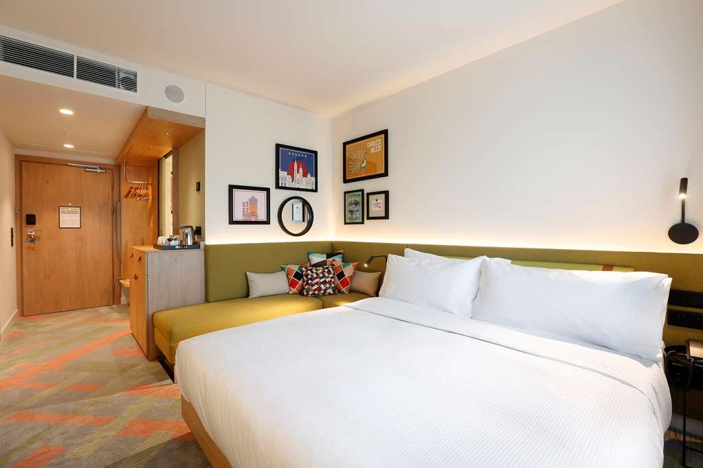 Hotel Hampton By Hilton Krakow Airport Balice Habitación foto